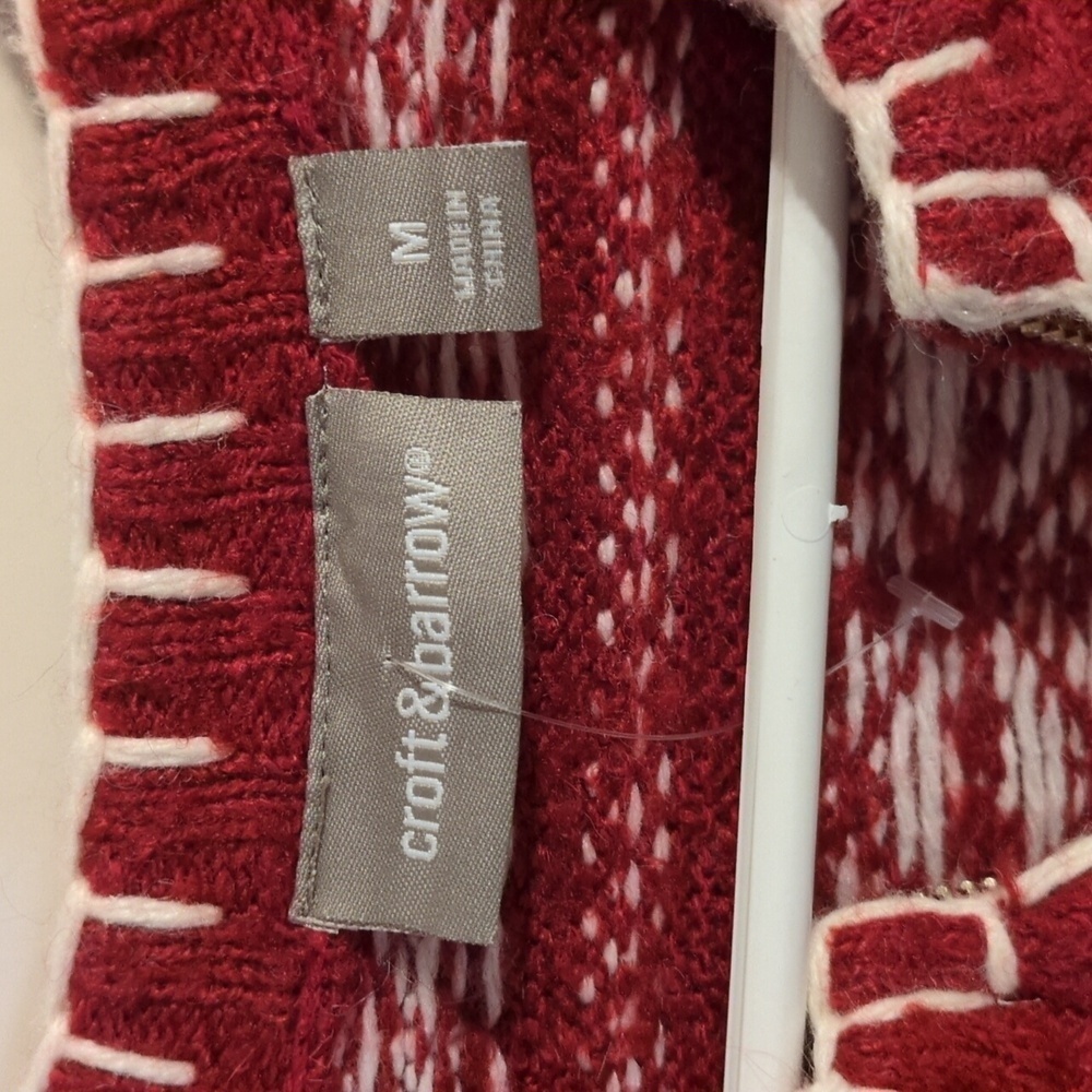Stay Cozy and Chic with Croft & Barrow's Winter Polar Bear Fair Isle Sweater - Picture 13 of 16